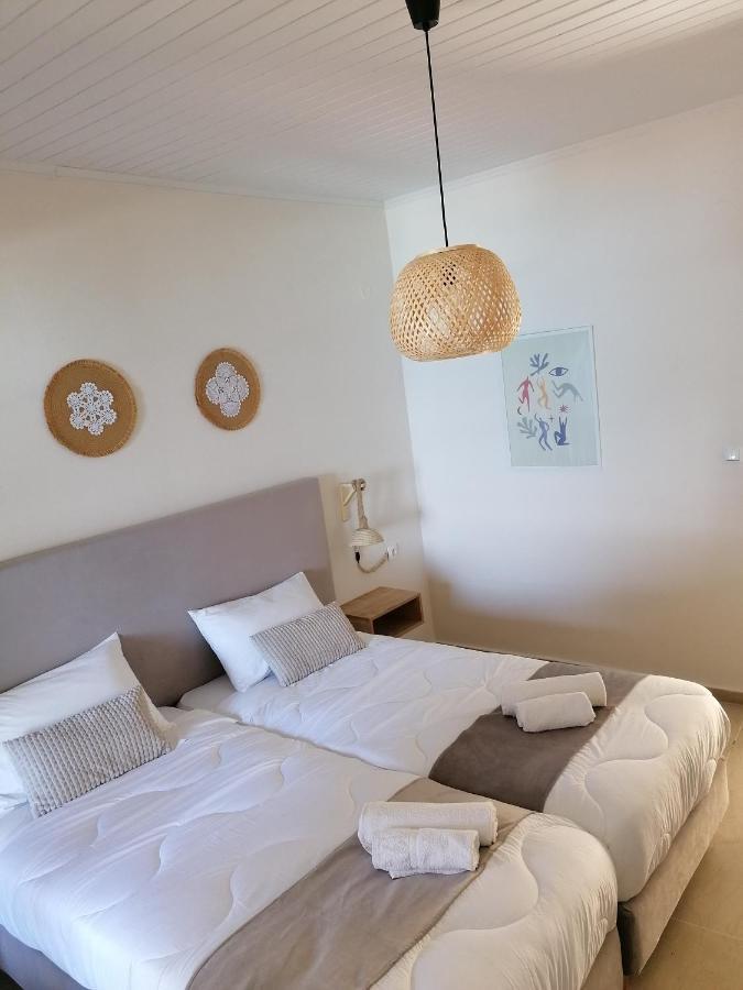 Vicky'S Panoramic View Apartments Pelekas Eksteriør billede