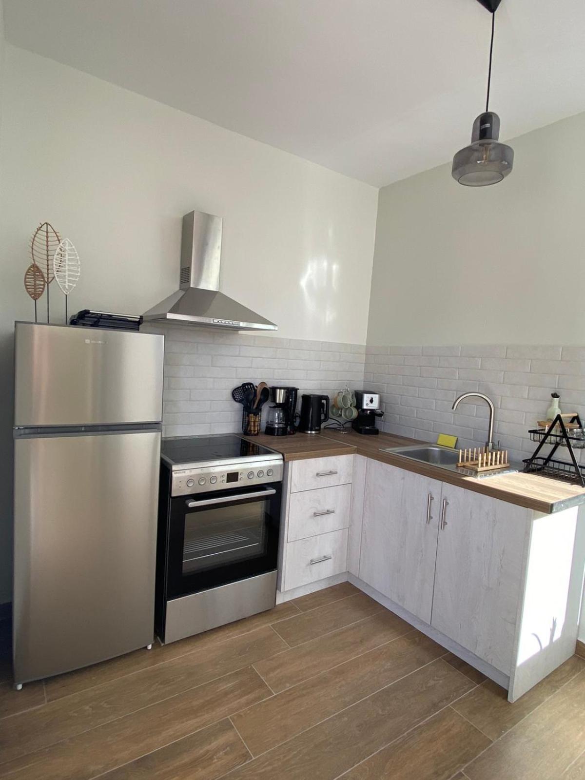 Vicky'S Panoramic View Apartments Pelekas Eksteriør billede