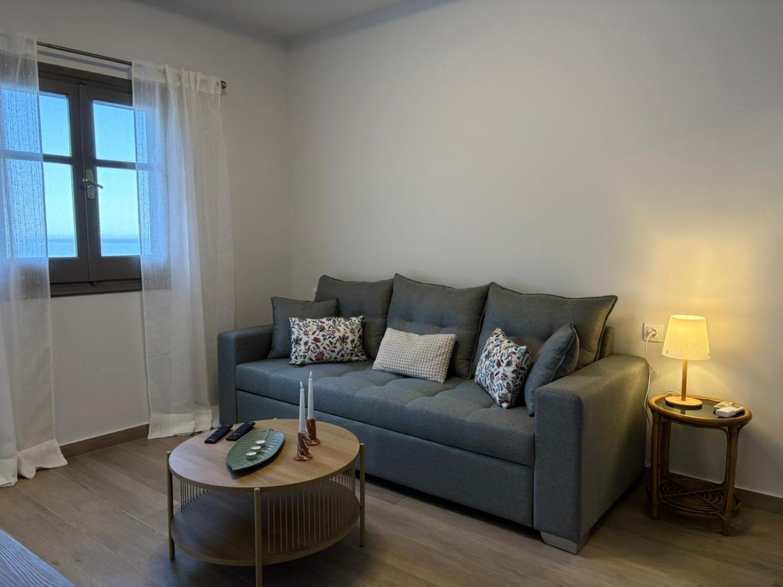 Vicky'S Panoramic View Apartments Pelekas Eksteriør billede