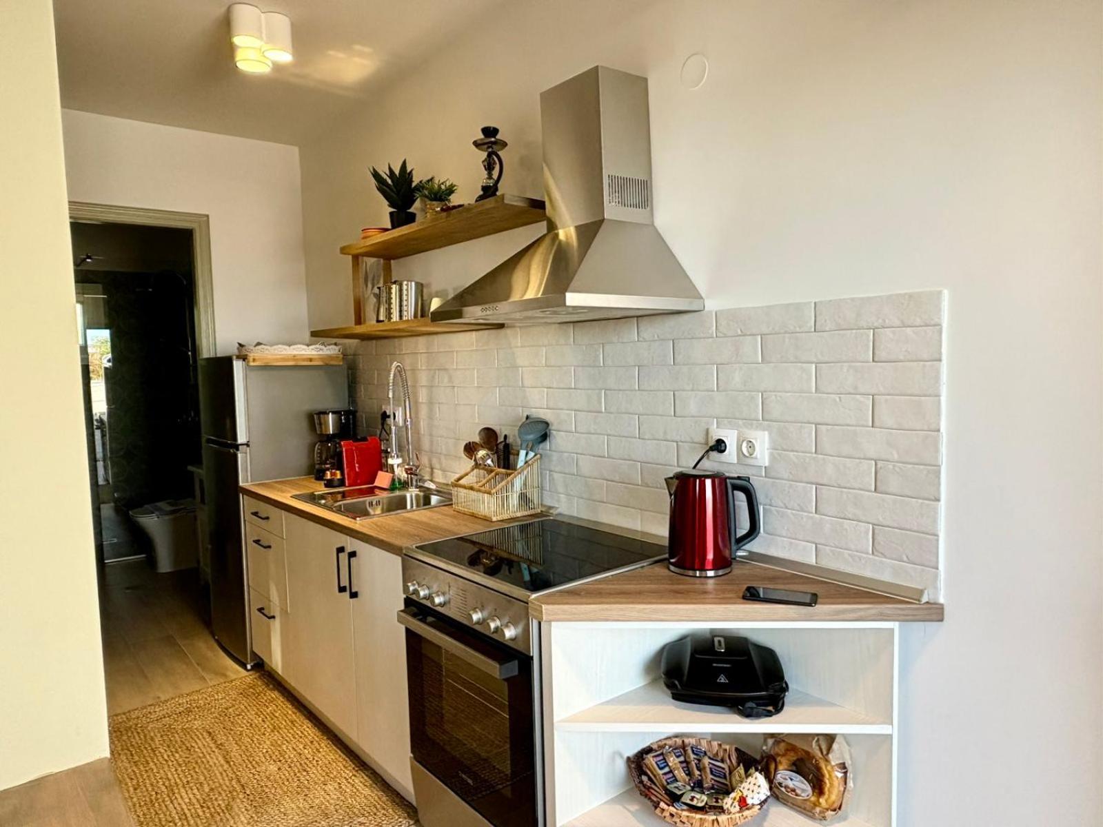 Vicky'S Panoramic View Apartments Pelekas Eksteriør billede